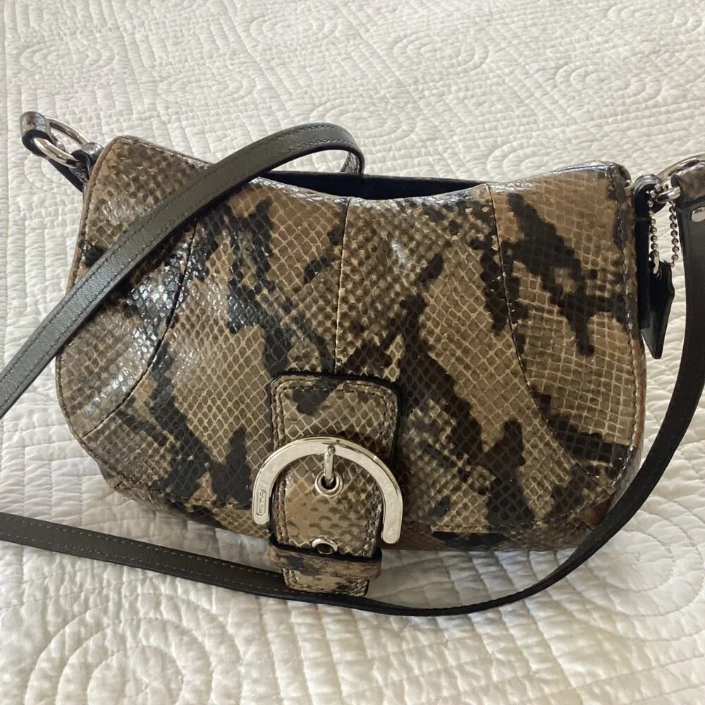 Vintage Coach Soho Snake Python Reptile Pattern Leather Crossbody Flap Bag - Picture 11 of 16